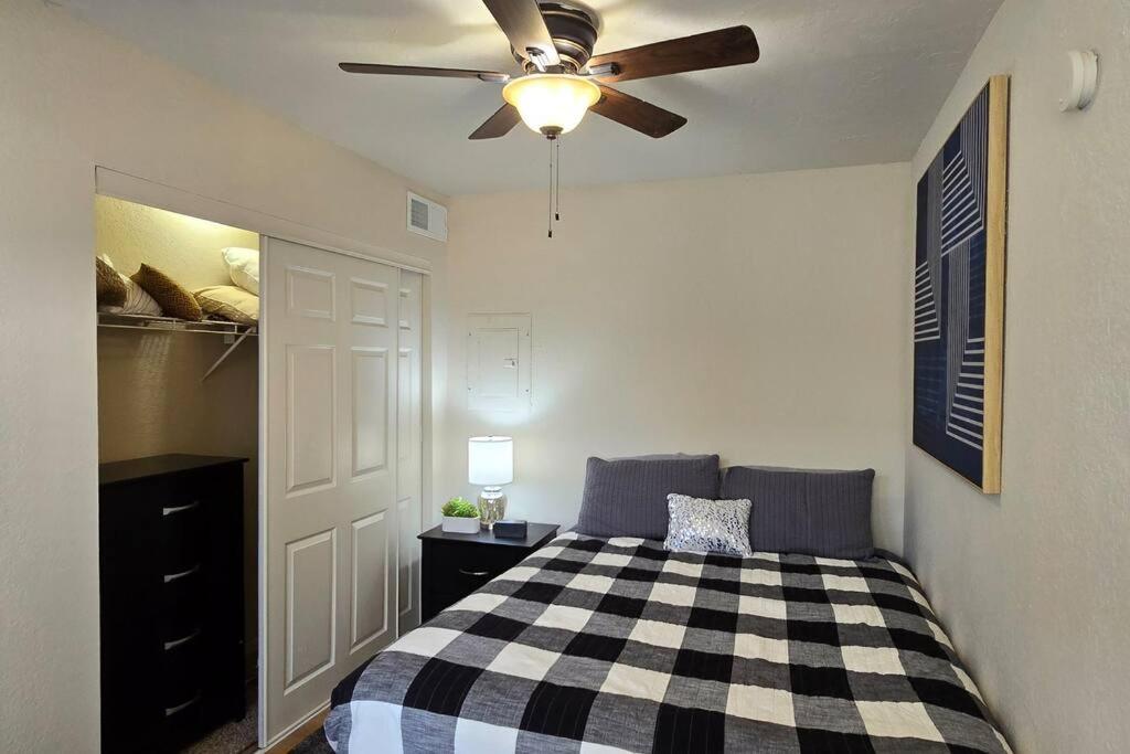 Cozy Updated Cove Of Heaven, 5Mins To Lake Hefner! Оклахома-Сити Экстерьер фото