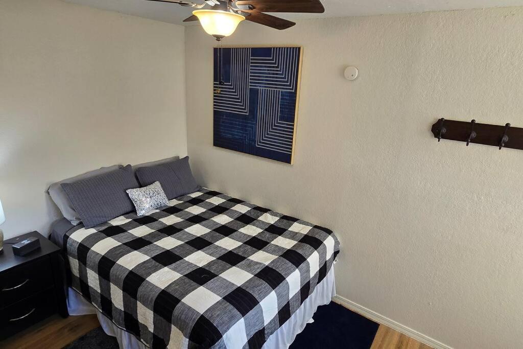 Cozy Updated Cove Of Heaven, 5Mins To Lake Hefner! Оклахома-Сити Экстерьер фото